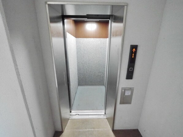 リリー・ヒルズの物件内観写真